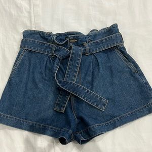 Veronica Beard paper bag denim shorts